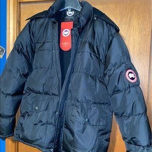 Canada Goose Parka Winter Jacket (Size L)